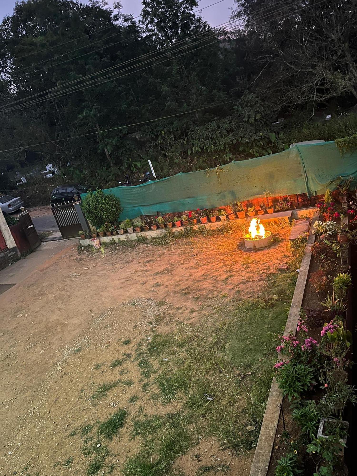 Eshwarkrupa Homestay Madikeri Zewnętrze zdjęcie