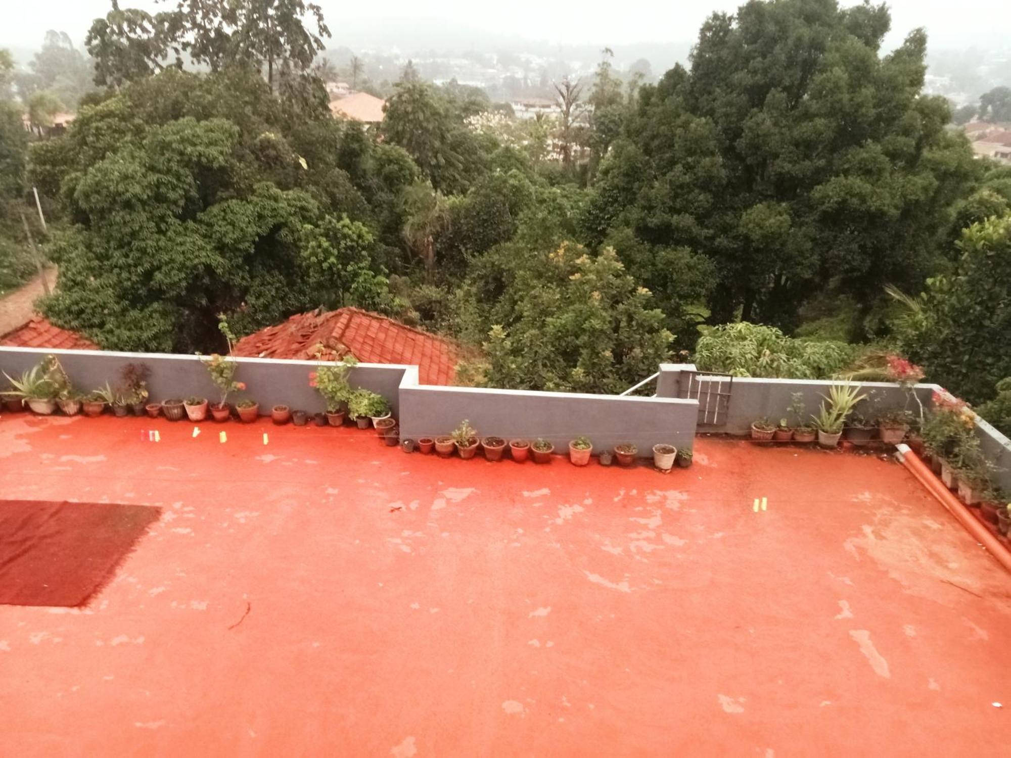 Eshwarkrupa Homestay Madikeri Zewnętrze zdjęcie