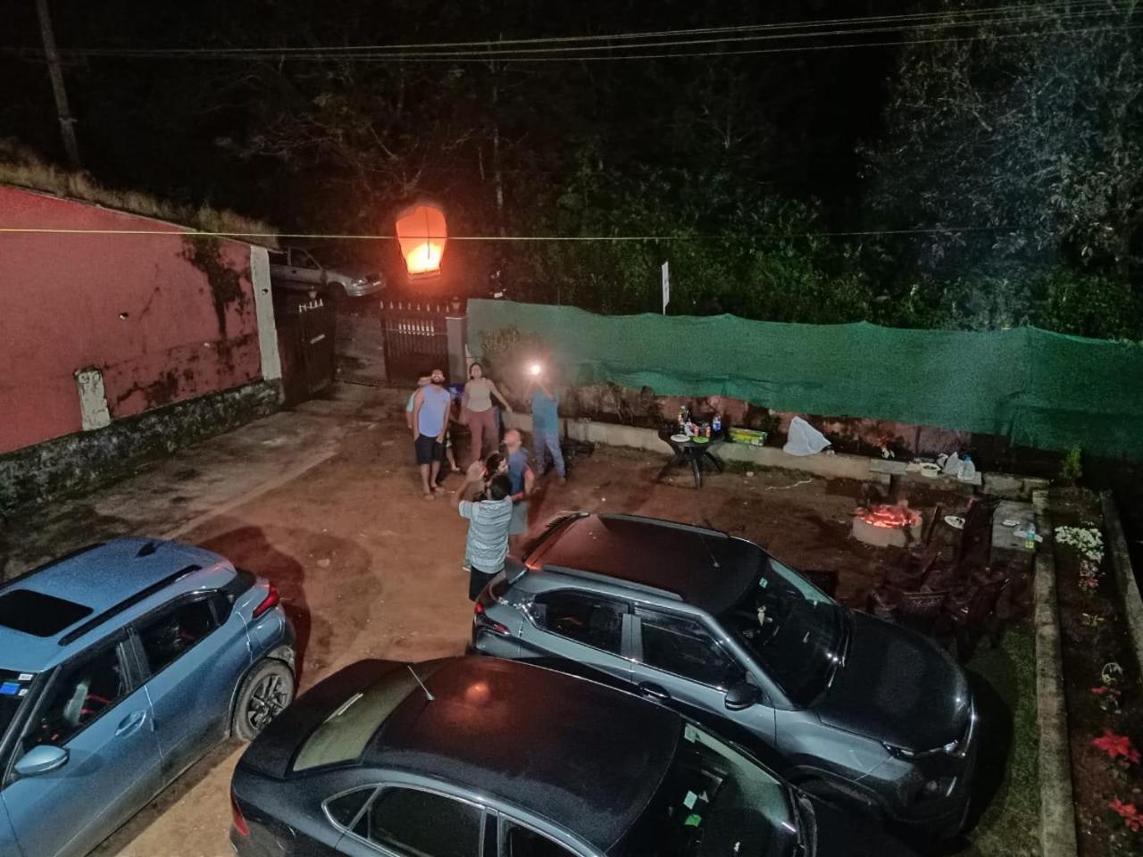 Eshwarkrupa Homestay Madikeri Zewnętrze zdjęcie