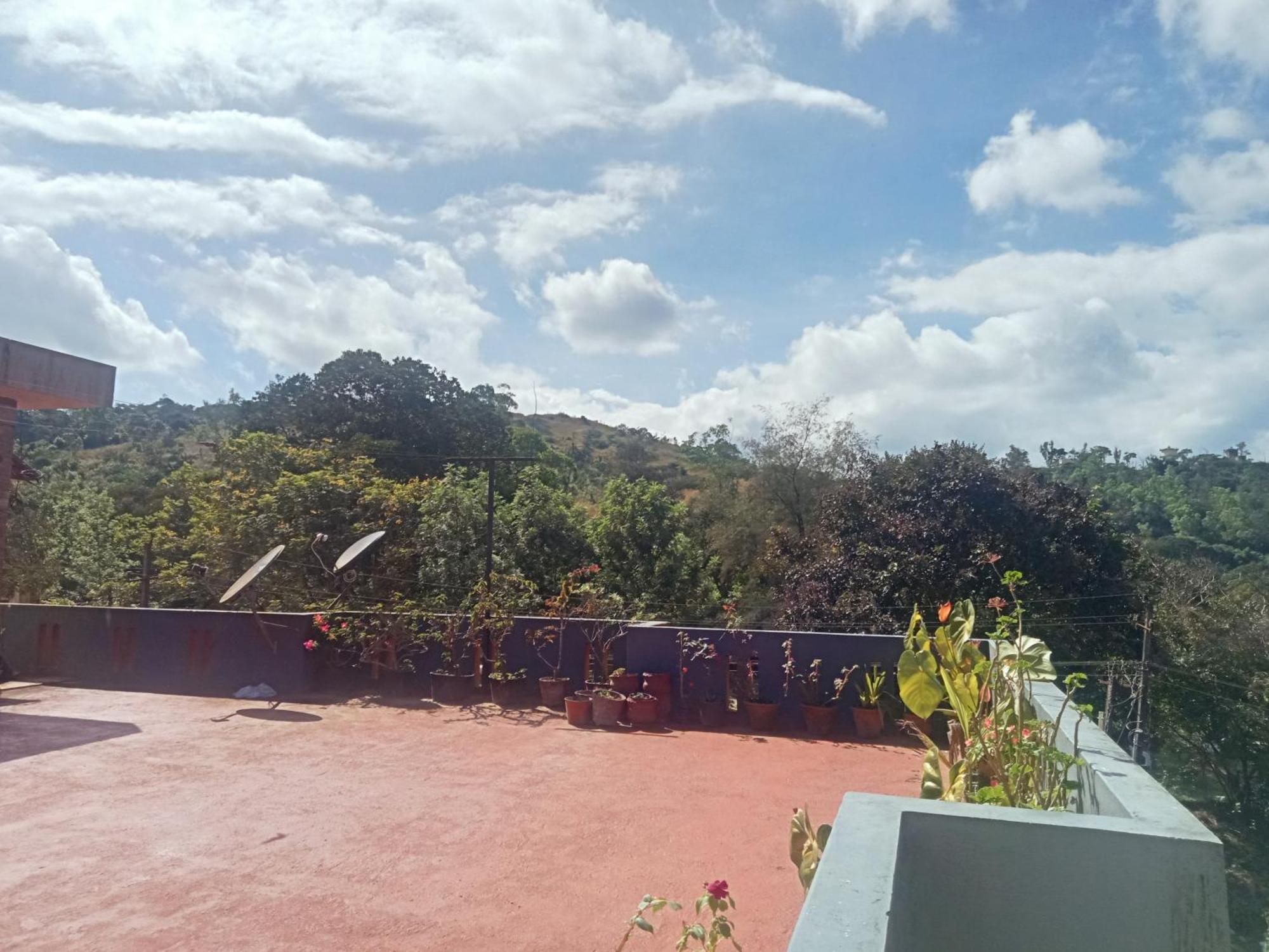 Eshwarkrupa Homestay Madikeri Zewnętrze zdjęcie